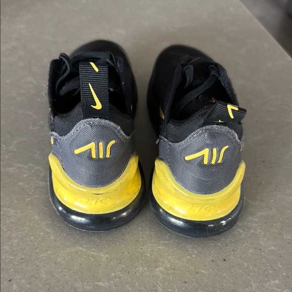 Nike Kids Black and Yellow Sneakers - Picture 3 of 4